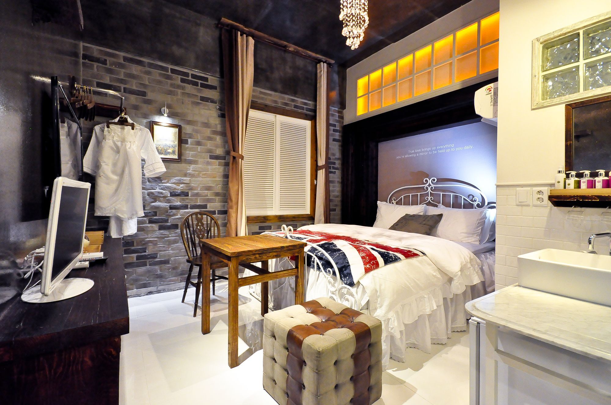 February Hotel Hwanggeum แทกู ภายนอก รูปภาพ