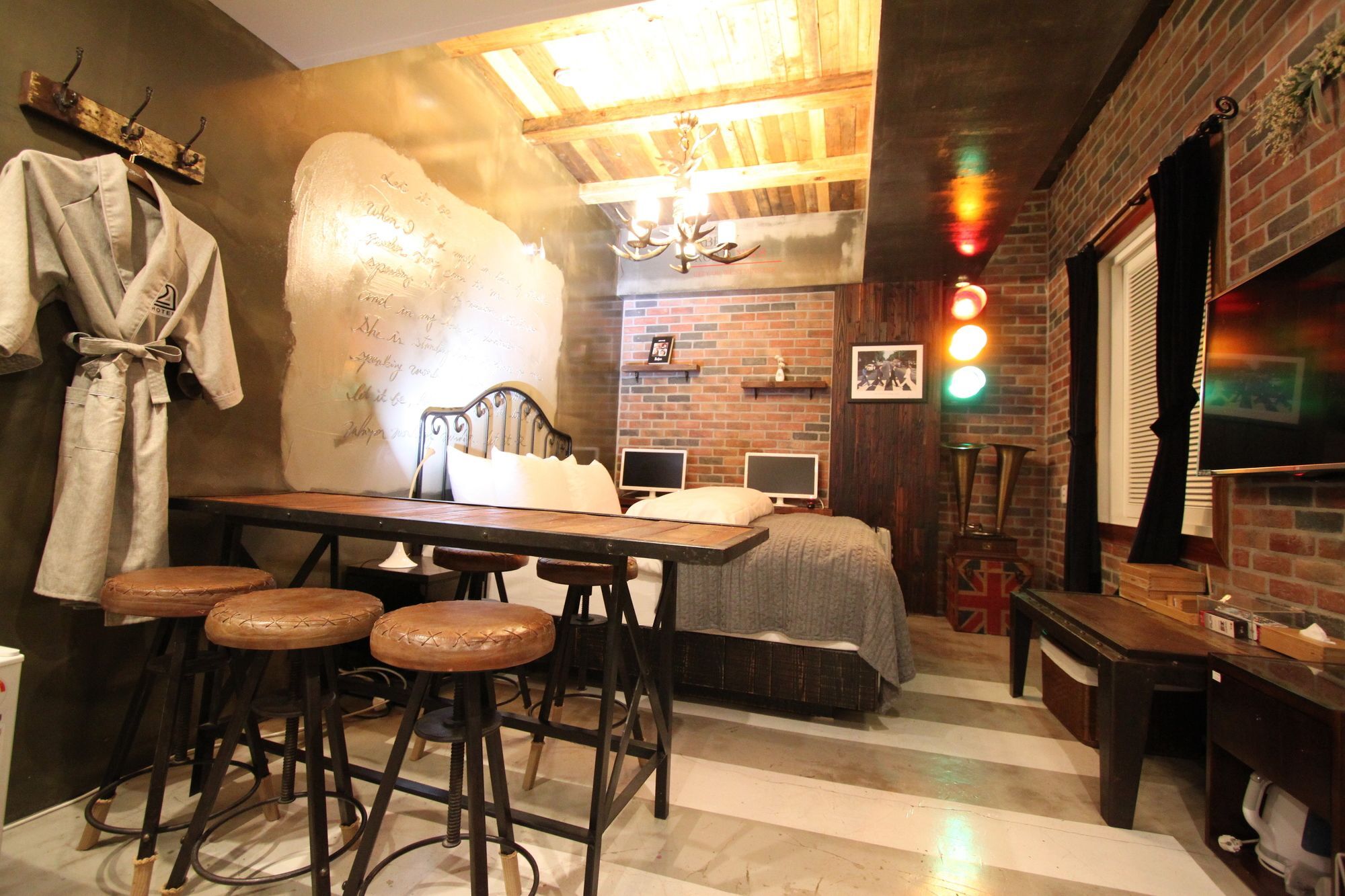 February Hotel Hwanggeum แทกู ภายนอก รูปภาพ